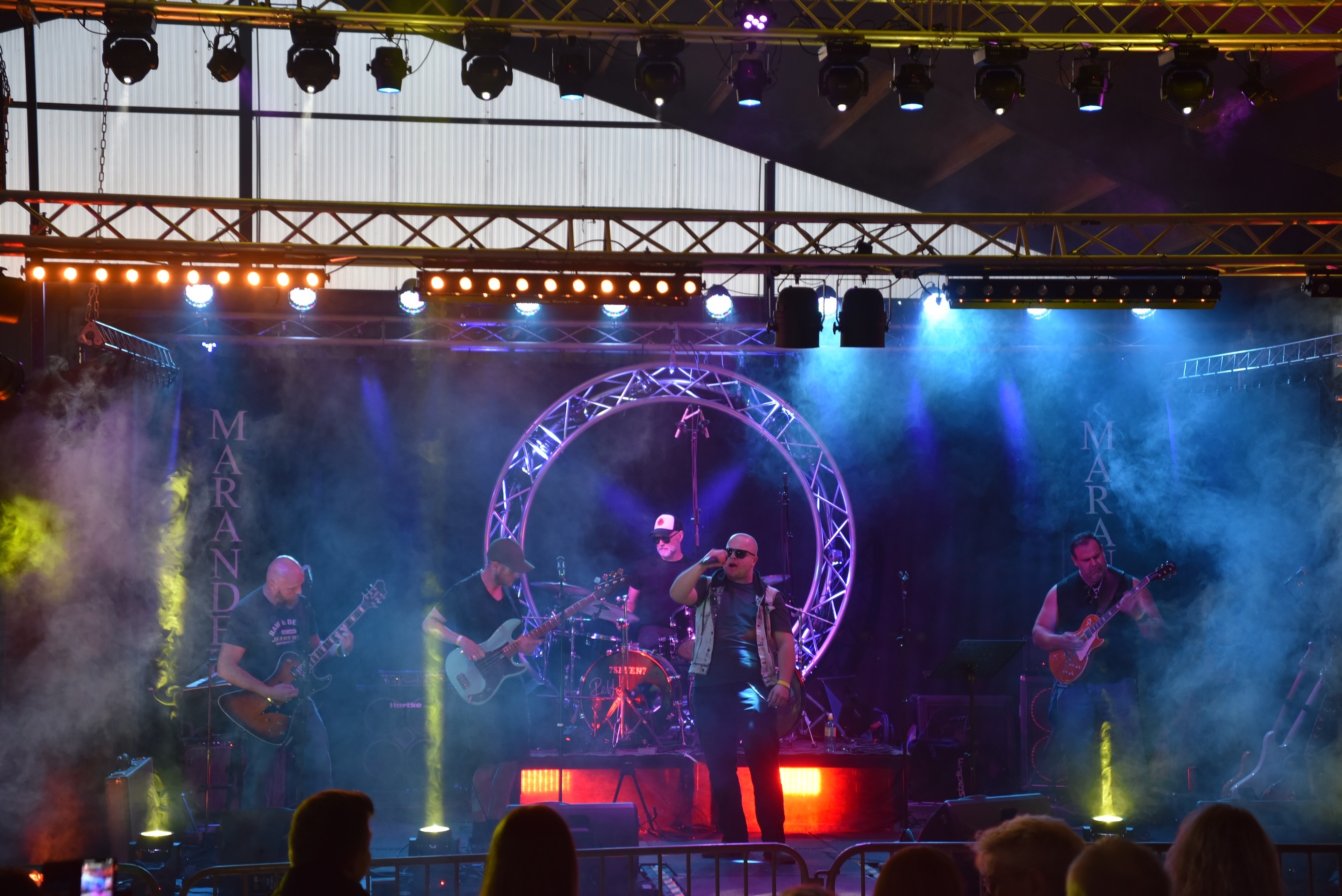 Septemberrock på 31295 innescen